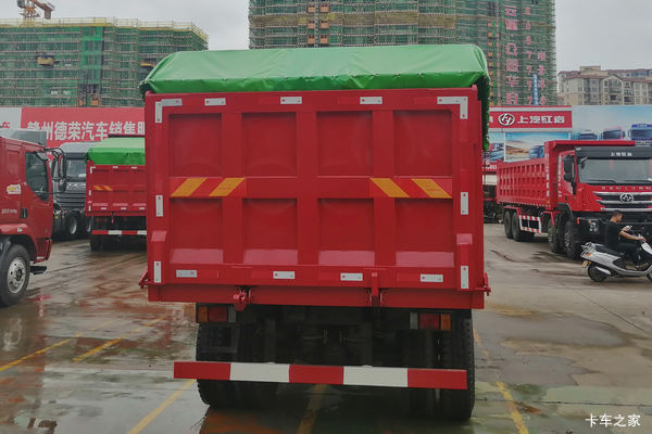 优惠0.2万 昆明市新乘龙M3自卸车火热促销中