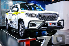 上汽大通 T70 2019款 舒享版 2.0T柴油 160马力 两驱高底盘 小双排皮卡(6MT)