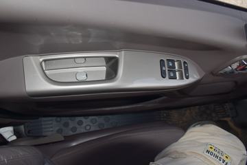  ŷS3ϵ Чݿ˰ 156 5.8ŰʽῨ(6)(BJ5108XXY-FG) ͼƬ