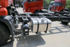 东风商用车 天锦中卡 180马力 4X2 6.75米仓栅式载货车(DFH5160CCYBX1JVA)