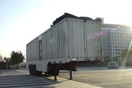 12米系列&nbsp;厢式半挂车外观图片