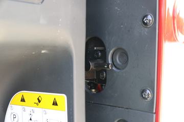 �������� ����H7�ؿ� 2019�� 600���� 6X4ǣ����(����)(LZ4252H7DC1)ͼƬ