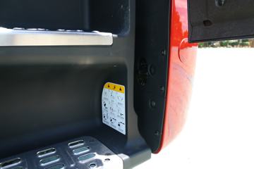 �������� ����H7�ؿ� 2019�� 600���� 6X4ǣ����(����)(LZ4252H7DC1)ͼƬ