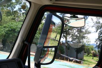 �������� ����H7�ؿ� 2019�� 600���� 6X4ǣ����(����)(LZ4252H7DC1)ͼƬ