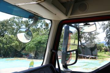 �������� ����H7�ؿ� 2019�� 600���� 6X4ǣ����(����)(LZ4252H7DC1)ͼƬ