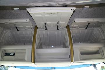 �������� ����H7�ؿ� 2019�� 600���� 6X4ǣ����(����)(LZ4252H7DC1)ͼƬ