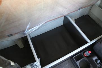 �������� ����H7�ؿ� 2019�� 600���� 6X4ǣ����(����)(LZ4252H7DC1)ͼƬ