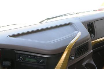 �������� ����H7�ؿ� 2019�� 600���� 6X4ǣ����(����)(LZ4252H7DC1)ͼƬ