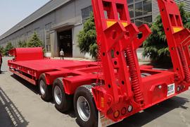 13米系列&nbsp;低平板半挂车外观图片