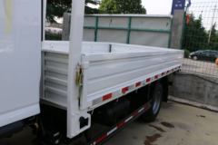 福田 奥铃速运 110马力 3.83米排半栏板轻卡(BJ1045V9JD6-F2)