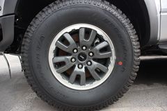 福特 f-150系列 猛禽 2011款 四驱 5.4L汽油 双排皮卡