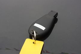 公羊&nbsp;皮卡驾驶室                                               图片