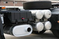 东风商用车 天龙重卡 420马力 6X4 牵引车(黑金刚)(DFL4251A10)