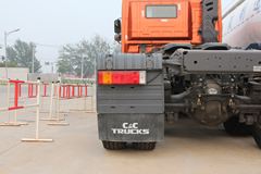 联合卡车U380 380马力 6X4 牵引车(SQR4250D6ZT4-2)