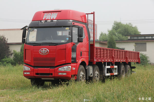 解放 J6M重卡 280马力 8X4 栏板载货车(CA1310P63K1L6T4E) 