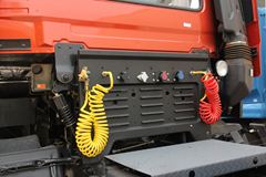 东风商用车 天龙重卡 375马力 6X4 牵引车(DFL4251A10) 东风商用车 天龙重卡 375马力 6X4 牵引车(DFL4251A10)