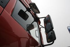 东风商用车 天龙重卡 375马力 6X4 牵引车(DFL4251A10) 东风商用车 天龙重卡 375马力 6X4 牵引车(DFL4251A10)