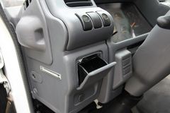 庆铃 五十铃 130马力 4X2 冷藏车(中集牌)(ZJV5048XLCSD)