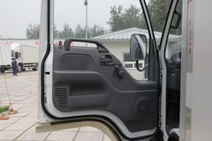 庆铃 五十铃 130马力 4X2 冷藏车(中集牌)(ZJV5048XLCSD)