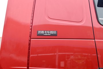 �й����� HOWO T7H�ؿ� ���а� 540���� 6X4ǣ����(ZZ4257W324HE1B)ͼƬ