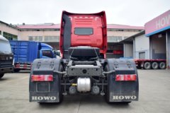 中国重汽 HOWO T7H重卡 畅行版 540马力 6X4牵引车(ZZ4257W324HE1B)