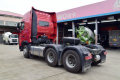 中国重汽 HOWO T7H重卡 畅行版 540马力 6X4牵引车(ZZ4257W324HE1B)