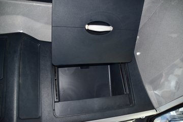 �й����� HOWO T7H�ؿ� ���а� 540���� 6X4ǣ����(ZZ4257W324HE1B)ͼƬ