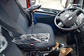 �й����� HOWO T7H�ؿ� ���а� 540���� 6X4ǣ����(ZZ4257W324HE1B)ͼƬ