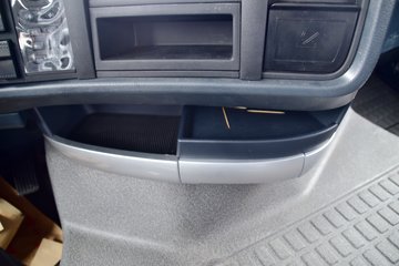 �й����� HOWO T7H�ؿ� ���а� 540���� 6X4ǣ����(ZZ4257W324HE1B)ͼƬ