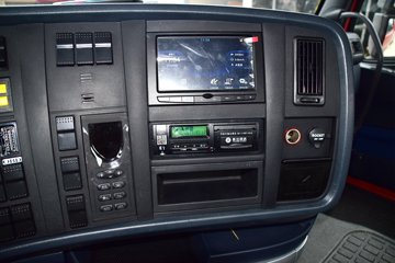 �й����� HOWO T7H�ؿ� ���а� 540���� 6X4ǣ����(ZZ4257W324HE1B)ͼƬ