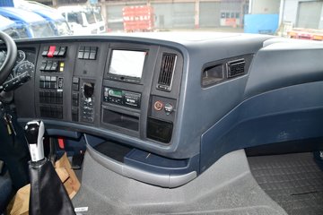 �й����� HOWO T7H�ؿ� ���а� 540���� 6X4ǣ����(ZZ4257W324HE1B)ͼƬ