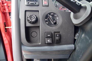 �й����� HOWO T7H�ؿ� ���а� 540���� 6X4ǣ����(ZZ4257W324HE1B)ͼƬ