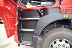 中国重汽 HOWO T7H重卡 畅行版 540马力 6X4牵引车(ZZ4257W324HE1B)
