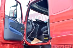中国重汽 HOWO T7H重卡 畅行版 540马力 6X4牵引车(ZZ4257W324HE1B)