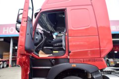中国重汽 HOWO T7H重卡 畅行版 540马力 6X4牵引车(ZZ4257W324HE1B)