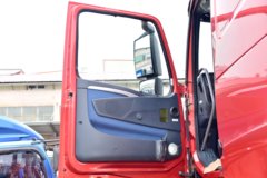 中国重汽 HOWO T7H重卡 畅行版 540马力 6X4牵引车(ZZ4257W324HE1B)