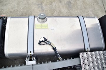 �й����� HOWO T7H�ؿ� ���а� 540���� 6X4ǣ����(ZZ4257W324HE1B)ͼƬ