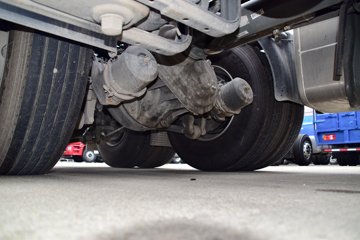 �й����� HOWO T7H�ؿ� ���а� 540���� 6X4ǣ����(ZZ4257W324HE1B)ͼƬ