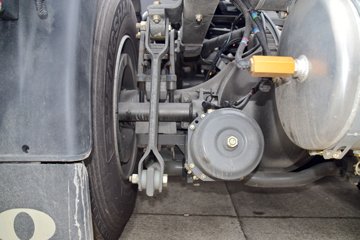 �й����� HOWO T7H�ؿ� ���а� 540���� 6X4ǣ����(ZZ4257W324HE1B)ͼƬ