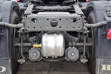 �й����� HOWO T7H�ؿ� ���а� 540���� 6X4ǣ����(ZZ4257W324HE1B)ͼƬ