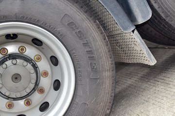 �й����� HOWO T7H�ؿ� ���а� 540���� 6X4ǣ����(ZZ4257W324HE1B)ͼƬ