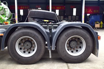 �й����� HOWO T7H�ؿ� ���а� 540���� 6X4ǣ����(ZZ4257W324HE1B)ͼƬ