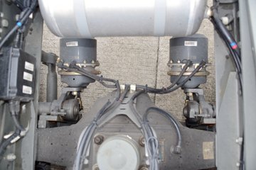 �й����� HOWO T7H�ؿ� ���а� 540���� 6X4ǣ����(ZZ4257W324HE1B)ͼƬ