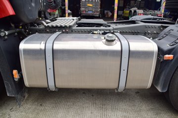 �й����� HOWO T7H�ؿ� ���а� 540���� 6X4ǣ����(ZZ4257W324HE1B)ͼƬ