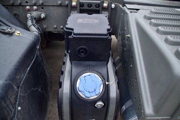 �й����� HOWO T7H�ؿ� ���а� 540���� 6X4ǣ����(ZZ4257W324HE1B)ͼƬ