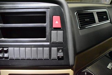 �й����� HOWO T5G 340���� 6X4 5.99�����������賵ͼƬ