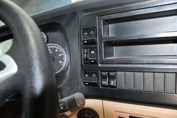 �й����� HOWO T5G 340���� 6X4 5.99�����������賵ͼƬ