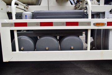 �й����� HOWO T5G 340���� 6X4 5.99�����������賵ͼƬ