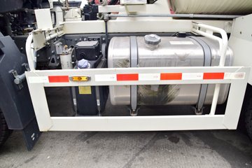 �й����� HOWO T5G 340���� 6X4 5.99�����������賵ͼƬ