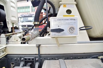 �й����� HOWO T5G 340���� 6X4 5.99�����������賵ͼƬ